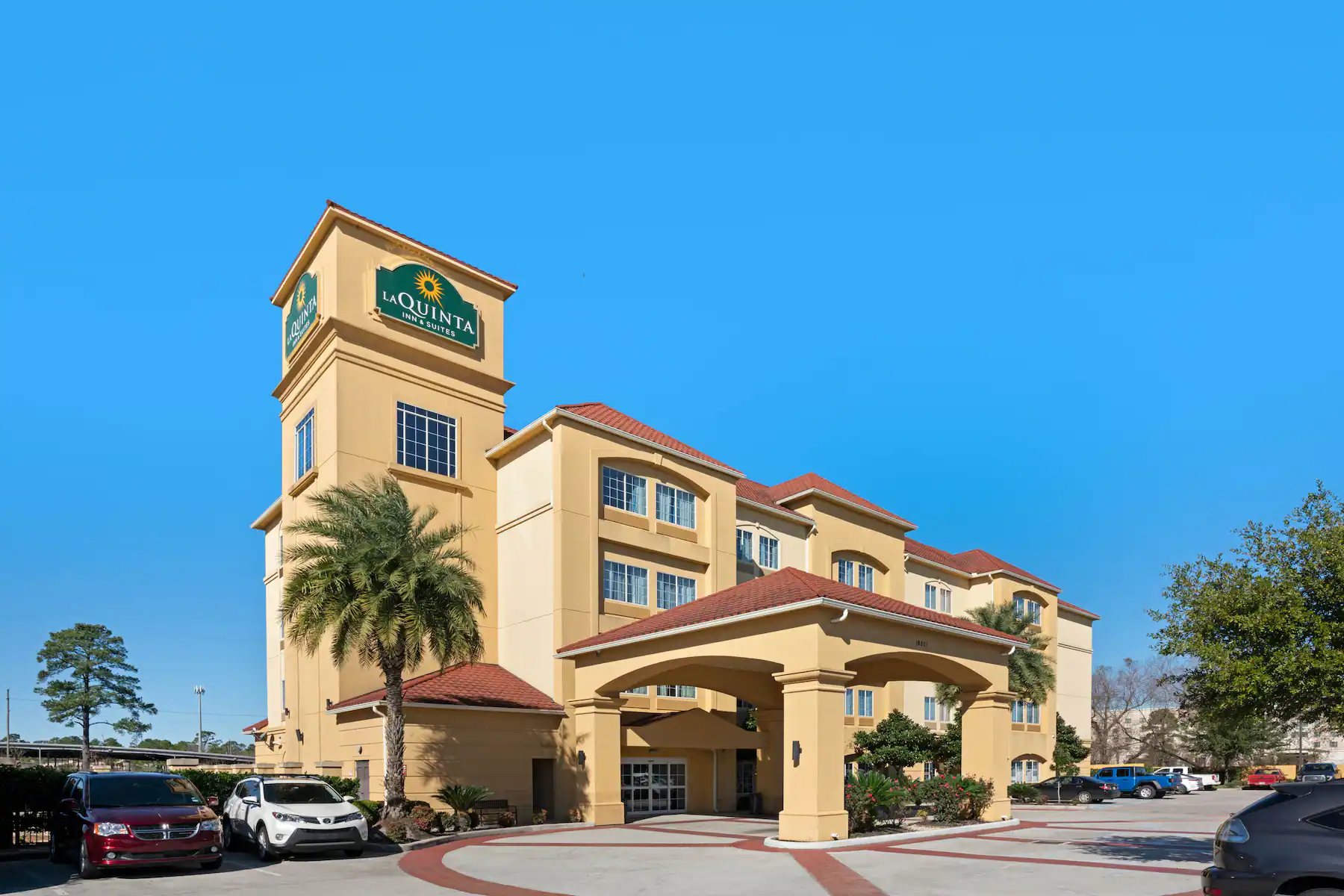 La Quinta Inn & Suites Houston Bush Intl Airport E