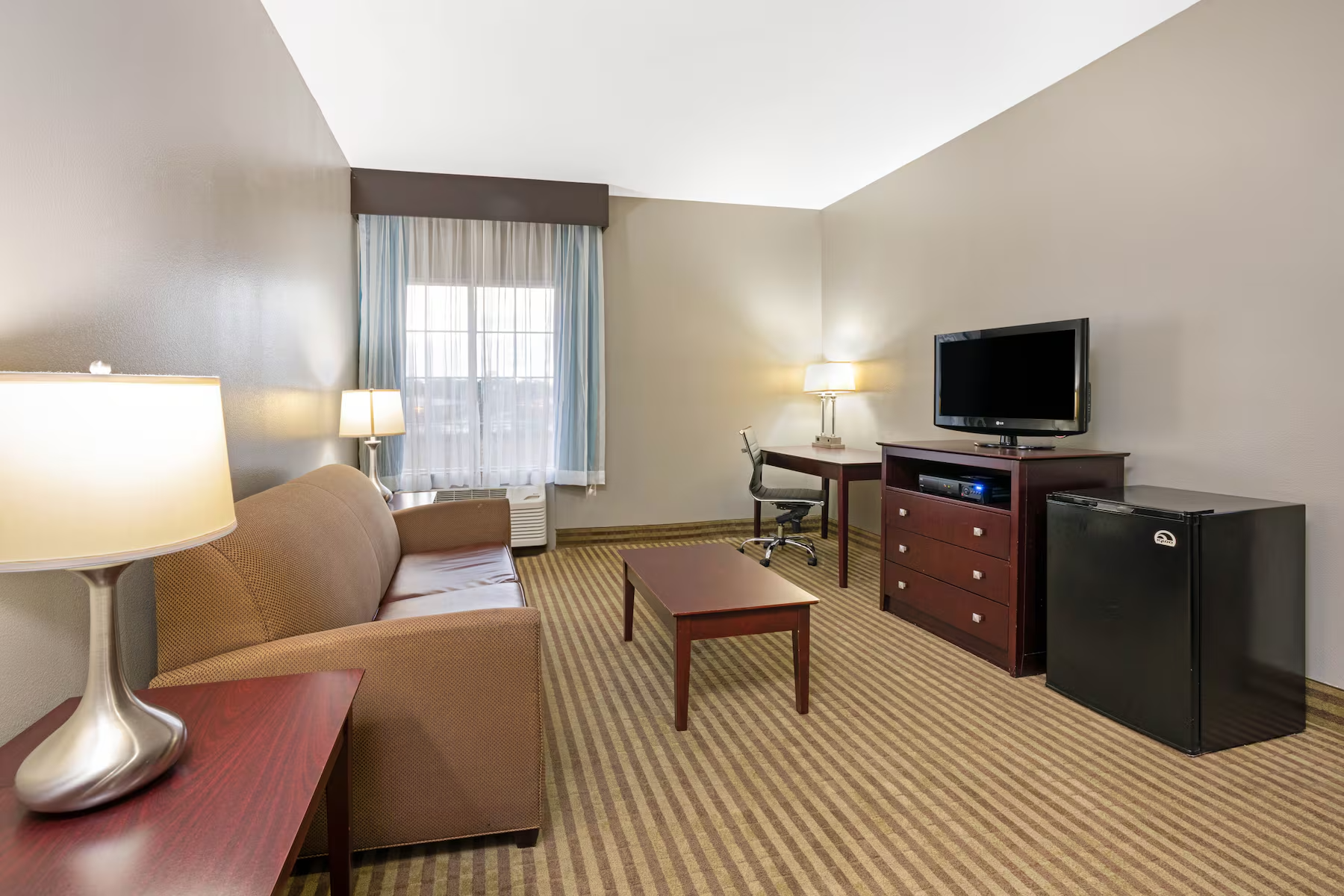 Spacious Guest Room