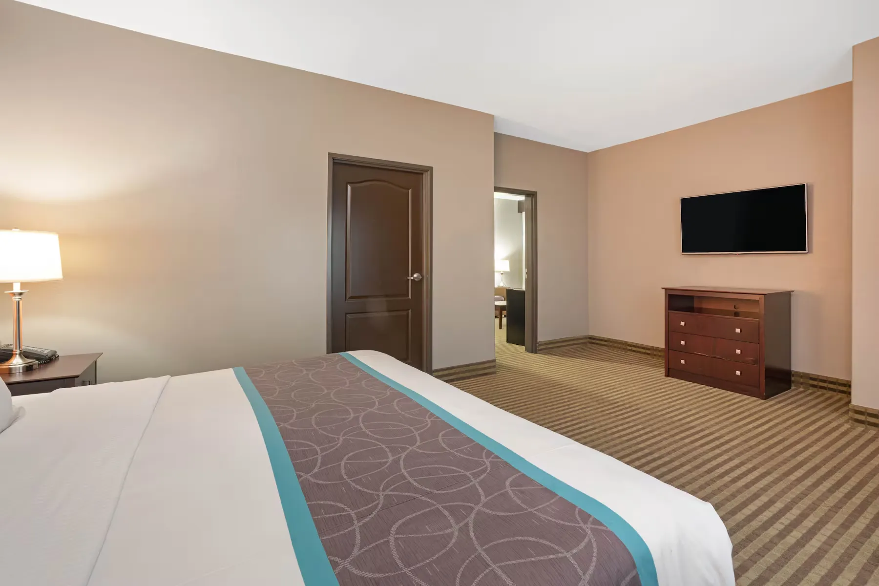 Comfortable Guest Room